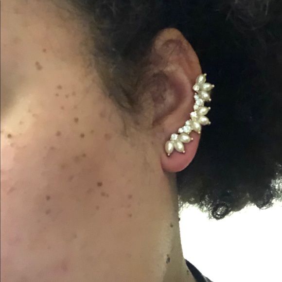 EUC Sets of Fashion Earrings - Picture 2 of 4